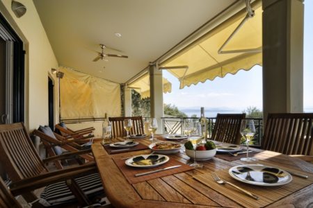 Dining area in Villa Aeolos balcony